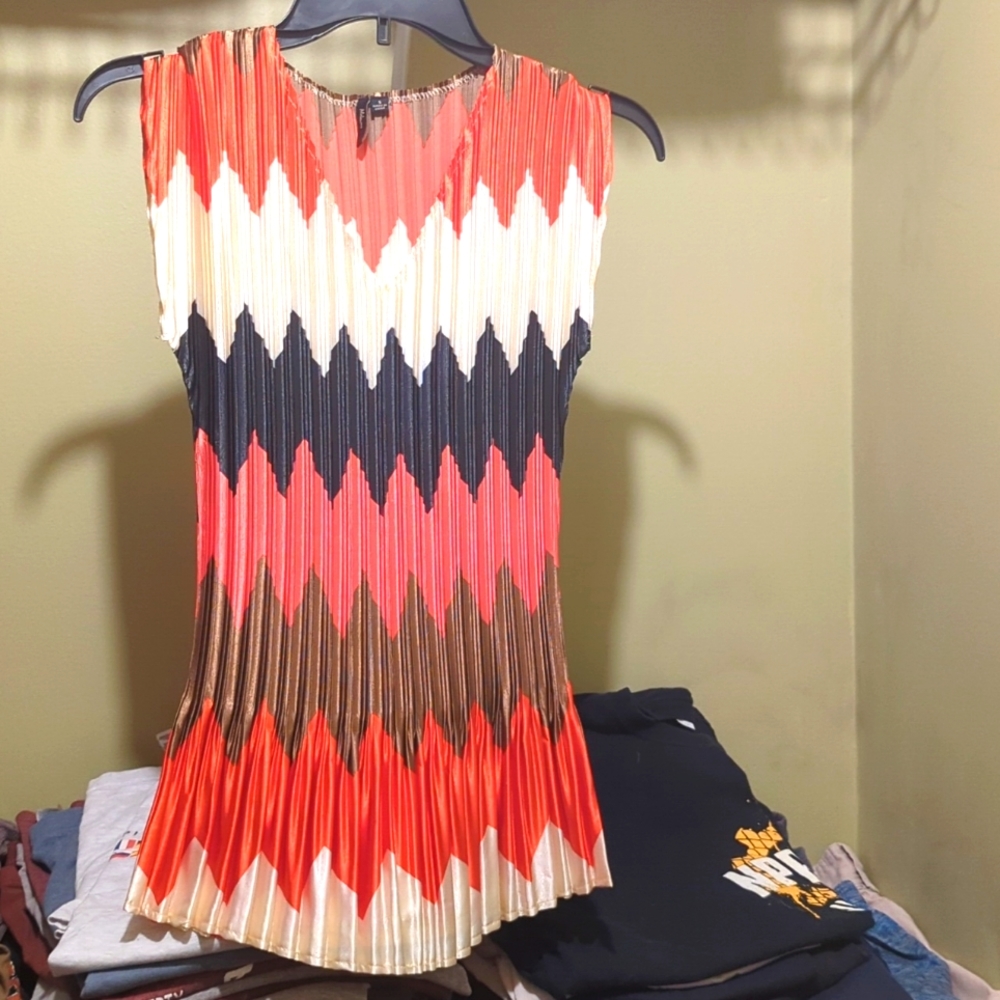 Women's mini dress by Milano